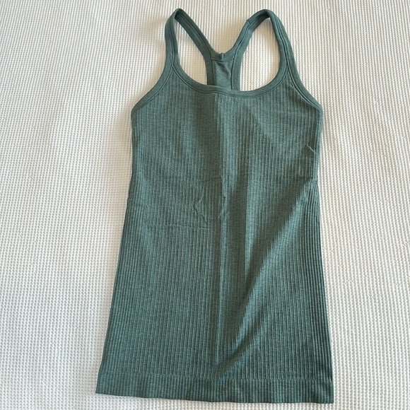 Lululemon Ebb to Street Tank - Picture 1 of 2